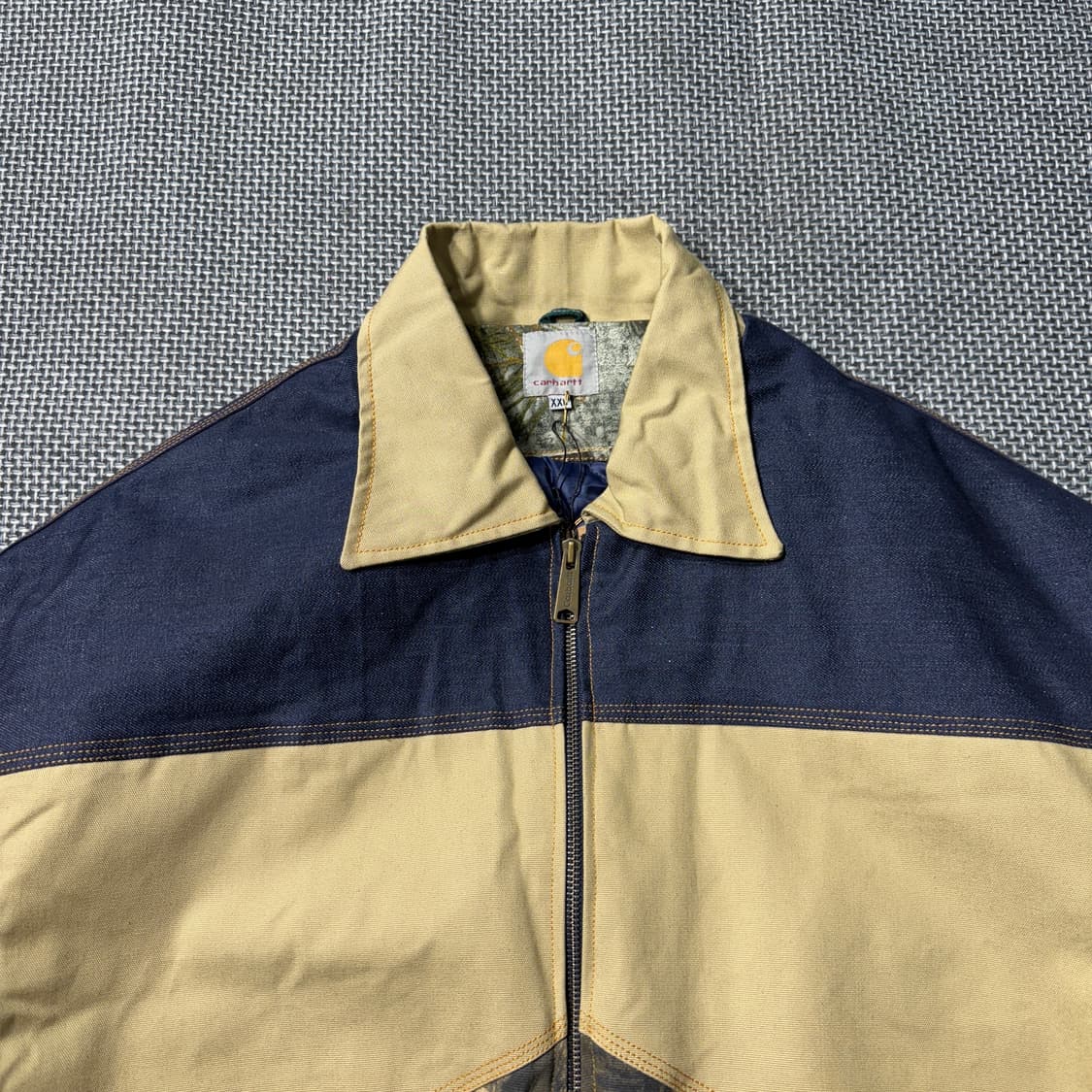 칼하트 리메이크 자켓 (old-8442) 상품이미지2