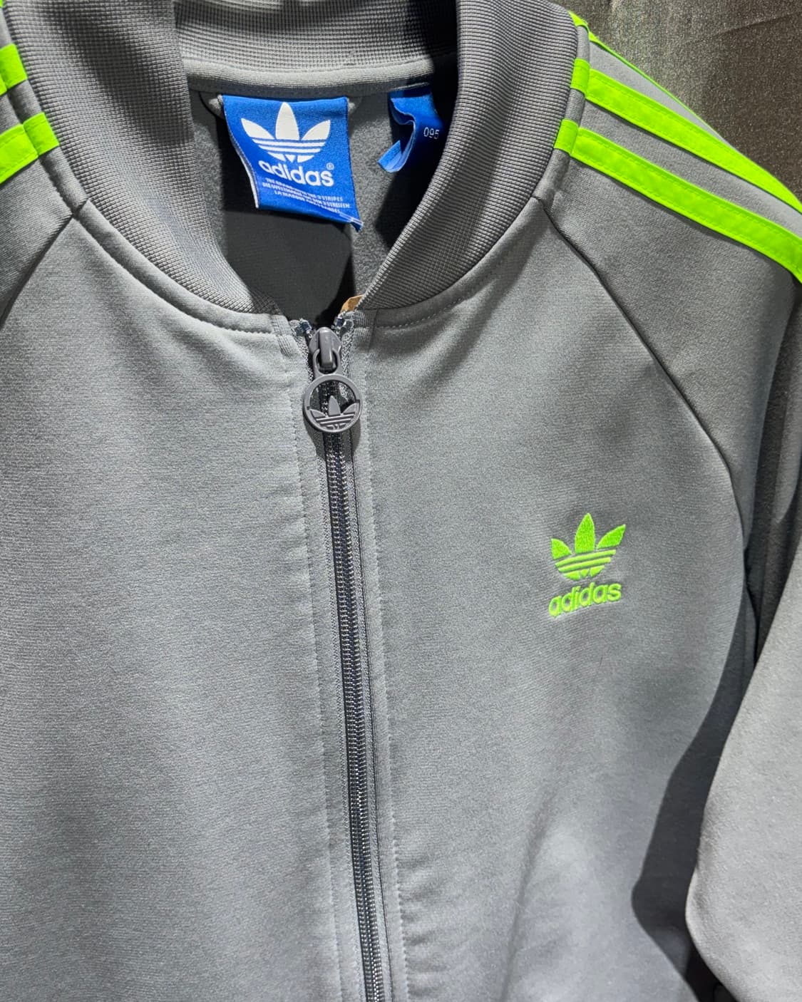 M 아디다스 파이어버드 형광라인 그레이 트랙탑 상품이미지4