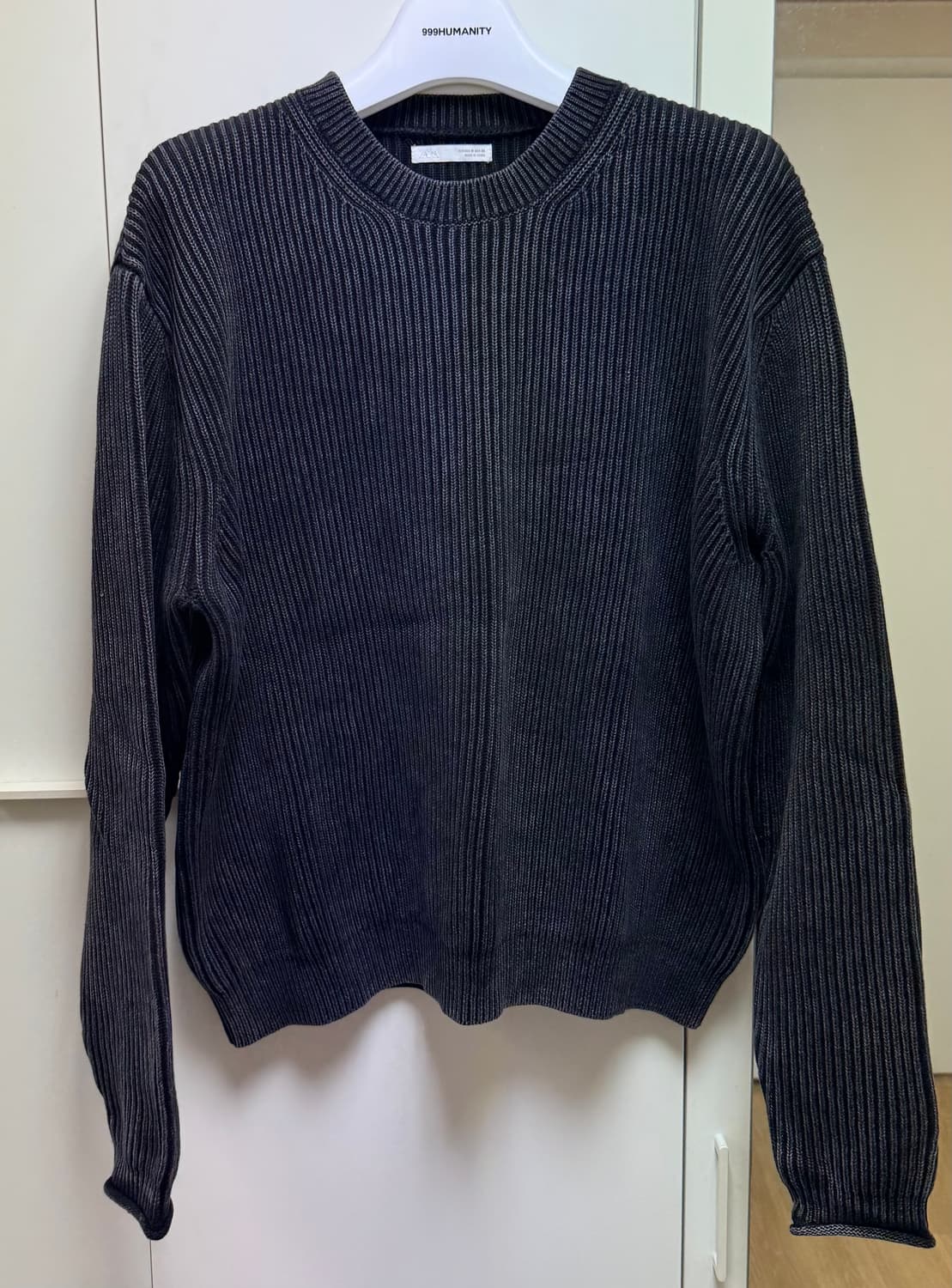 자라 워싱 처리 펄 니트 스웨터 블랙 M사이즈 상품이미지2