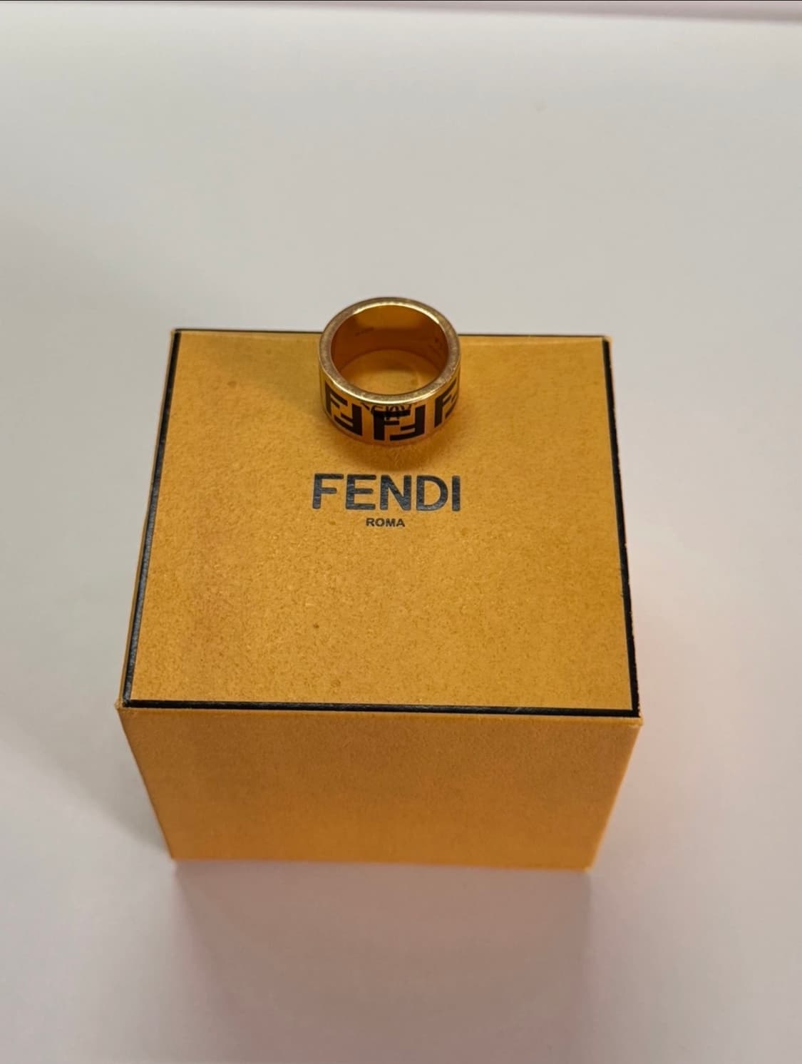 펜디 포레버링 상품이미지1