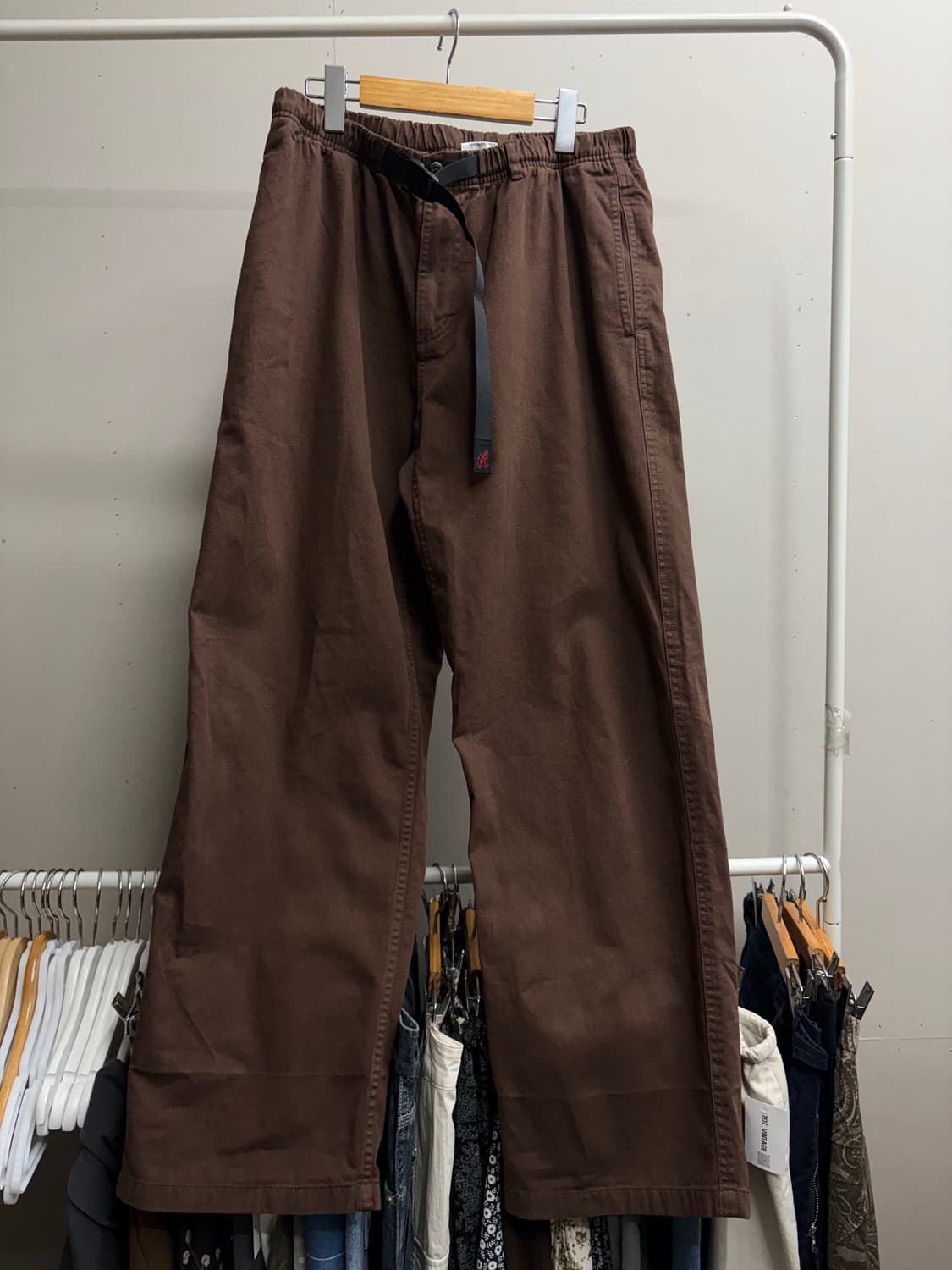 그라미치 브라운 팬츠 상품이미지2