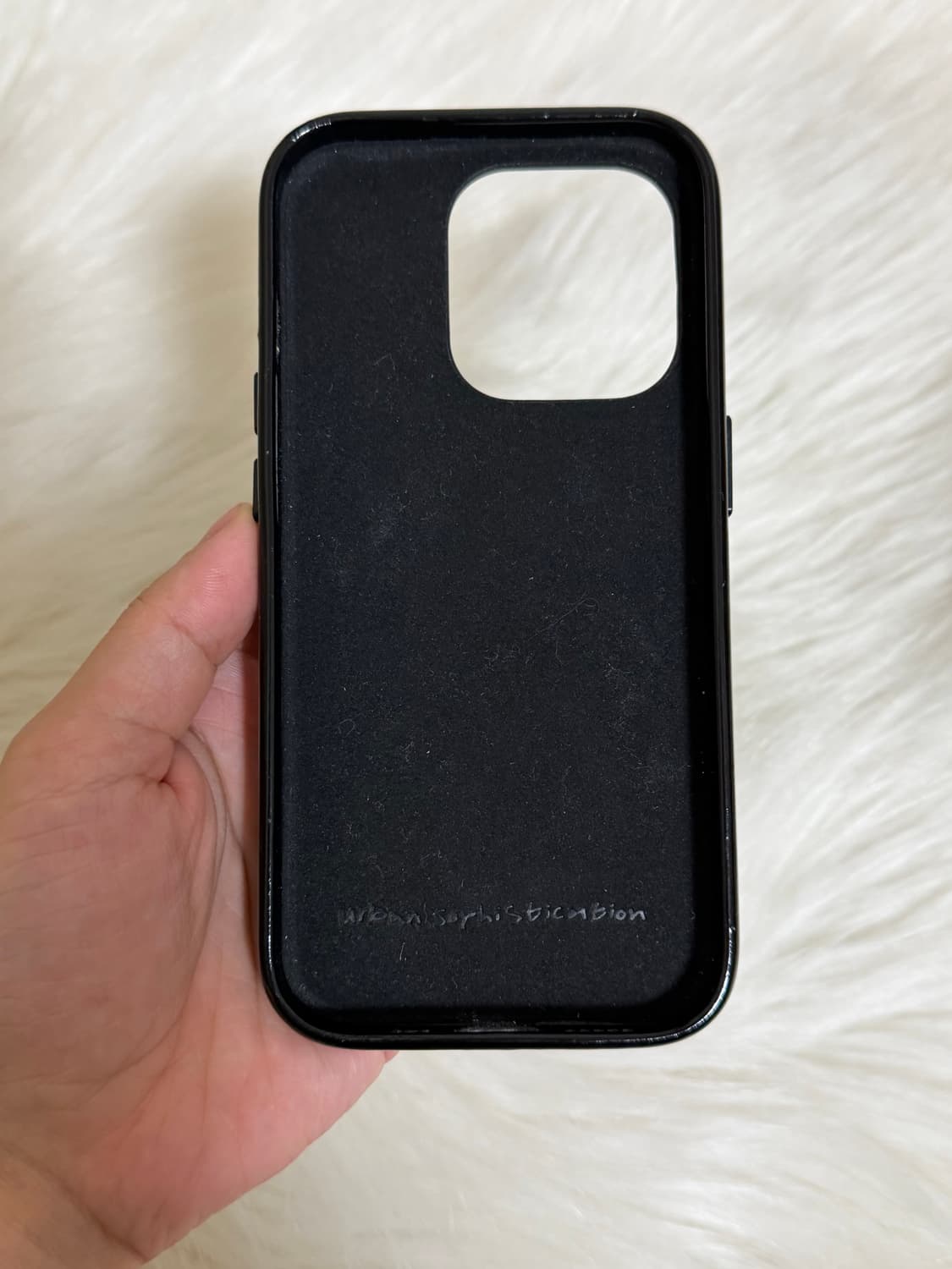 어반소피스티케이션 도트케이스 15프로  상품이미지4