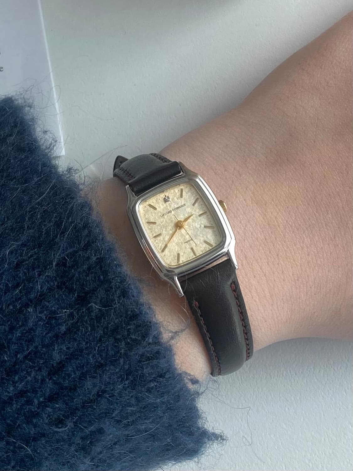 LUCIANO FORNERIS 루치아노 포르네리스 샴페인 골드 스퀘어쿼츠 상품이미지7