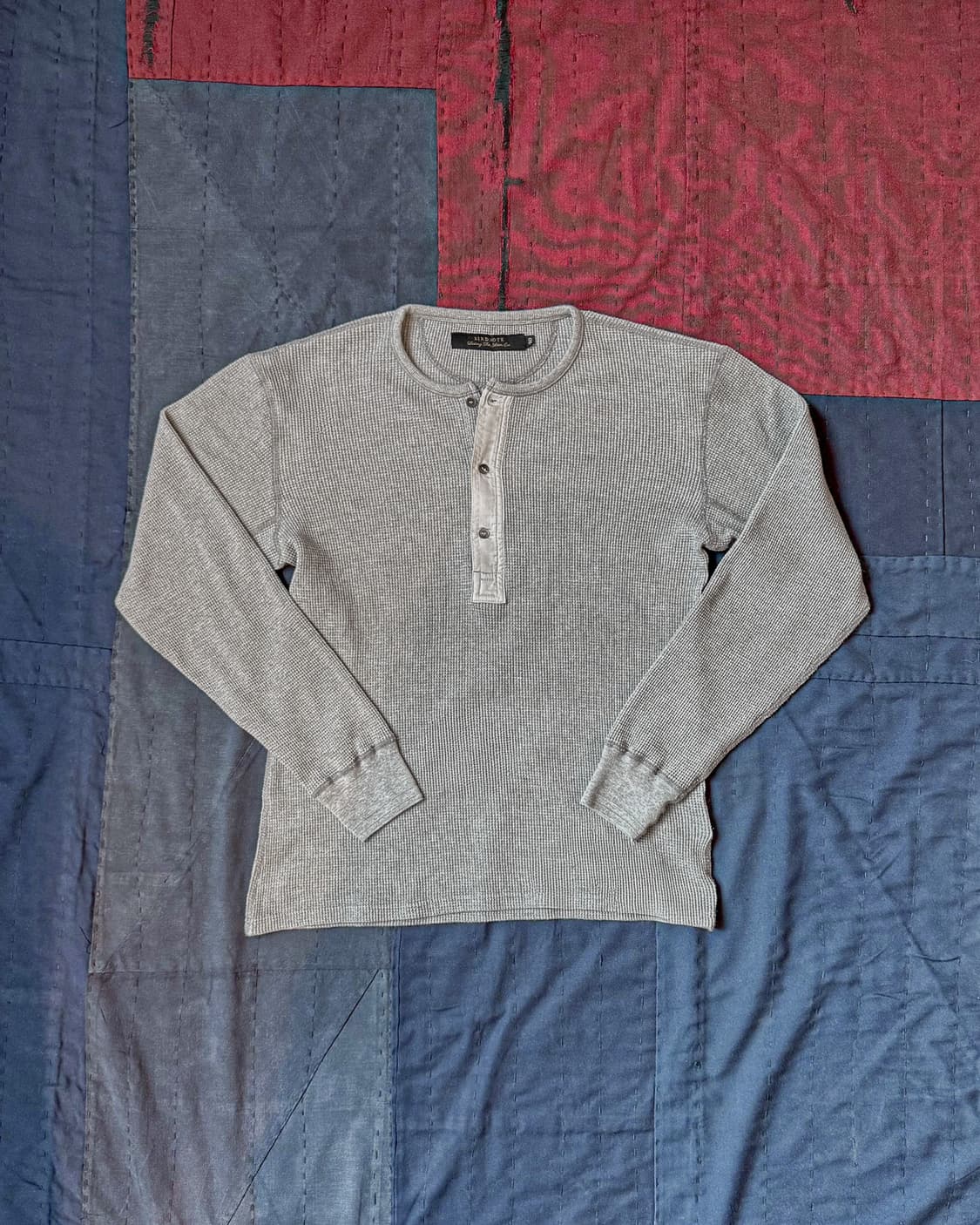 버드노트 / 와플 니트 헨리넥 셔츠 / 그레이 40 상품이미지1