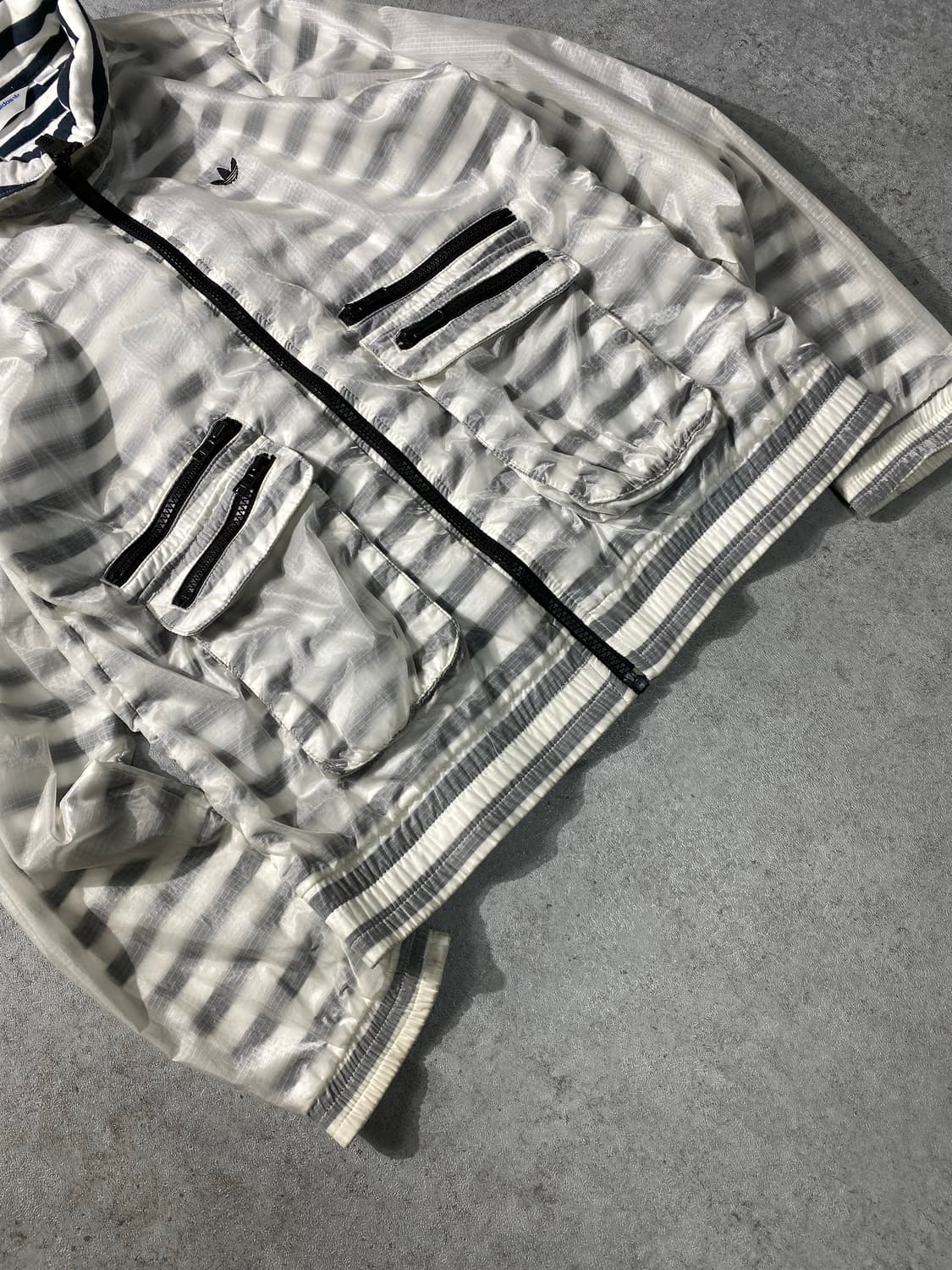 [90] Adidas OG 아디다스 스트라이프 나일론 자켓 상품이미지4