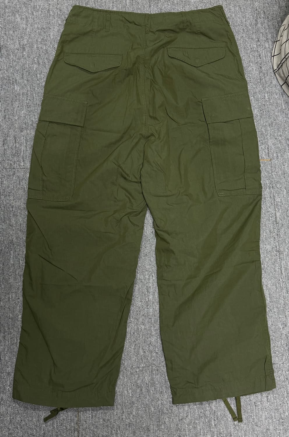 빔즈 BEAMS big 6 pocket cargo pants 상품이미지2