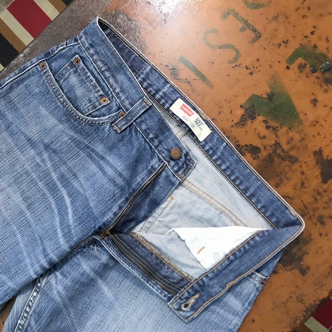 리바이스 527 연중청 워시드 컷오프 데님 팬츠 허리 33  상품이미지6