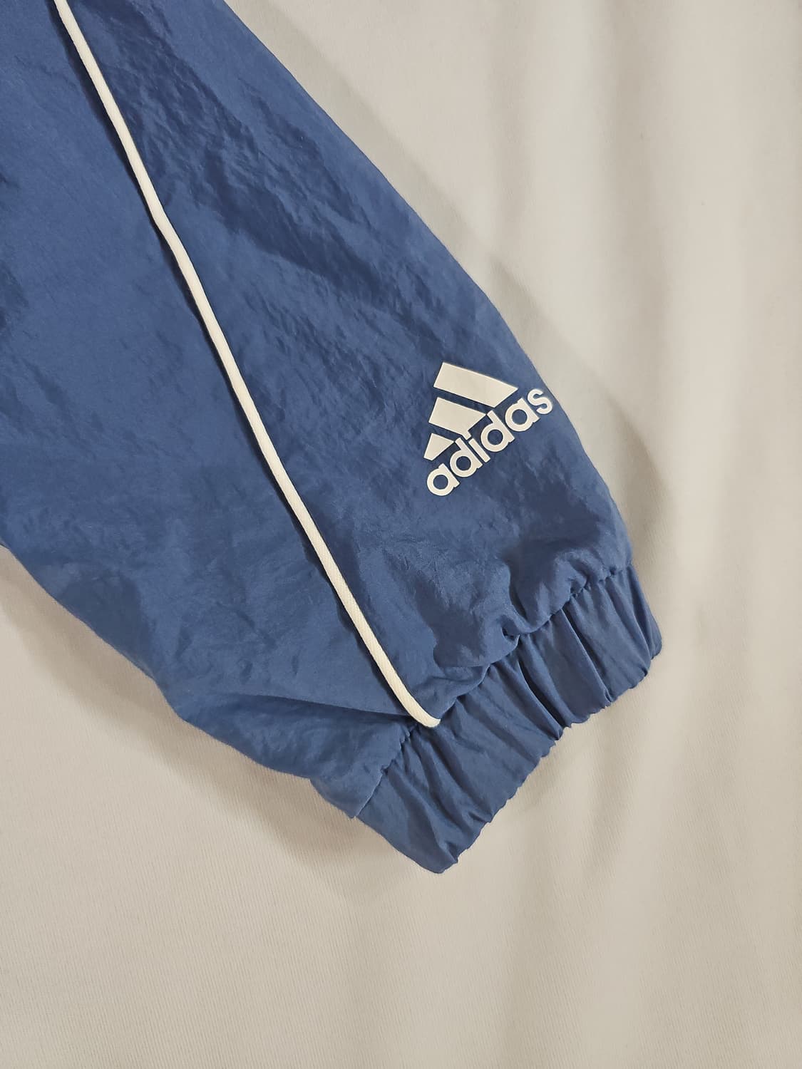 [XL] 아디다스 빅 로고 후드 바람막이 아노락 반집업 상품이미지2