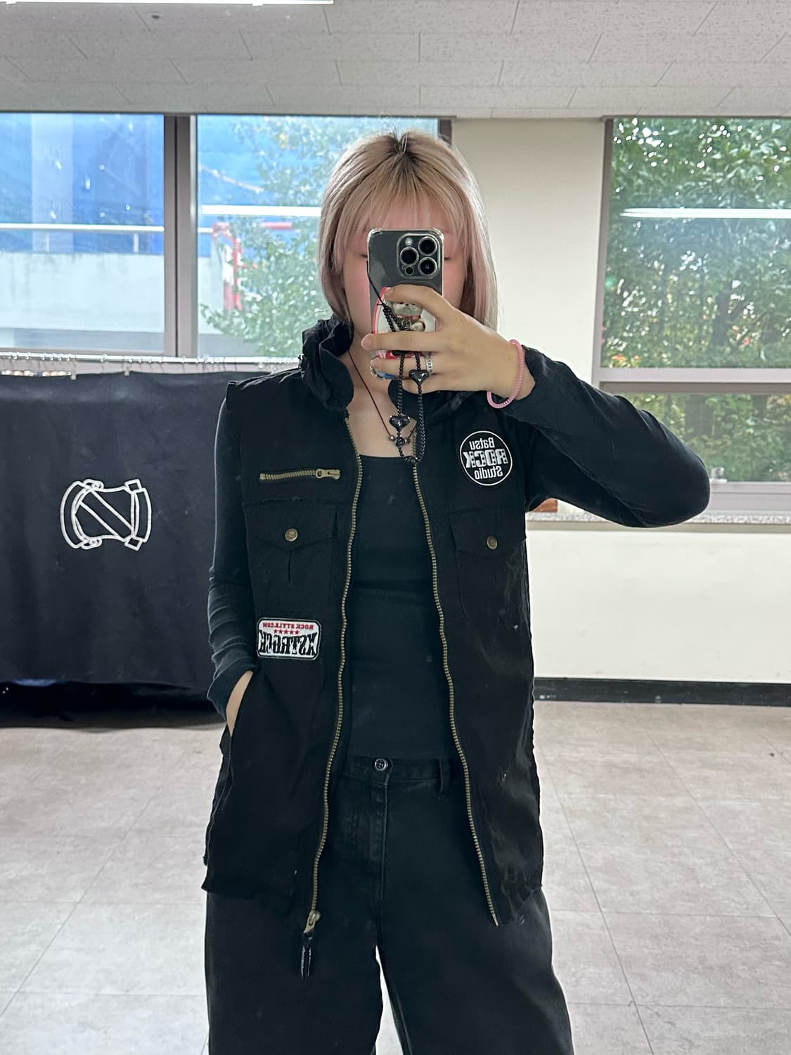 punk pocket detail vest 상품이미지1