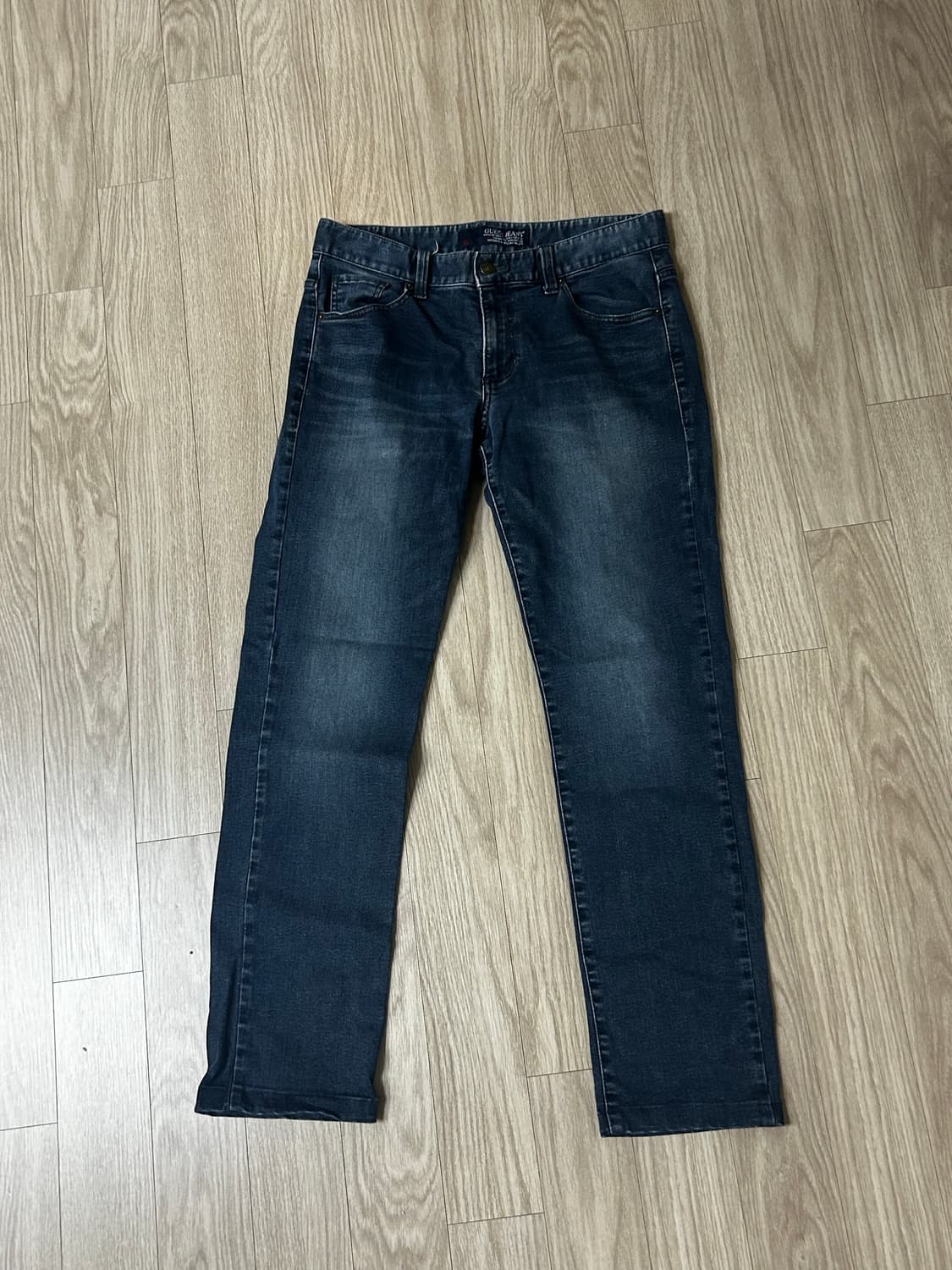 게스 슬림핏 청바지 상품이미지1