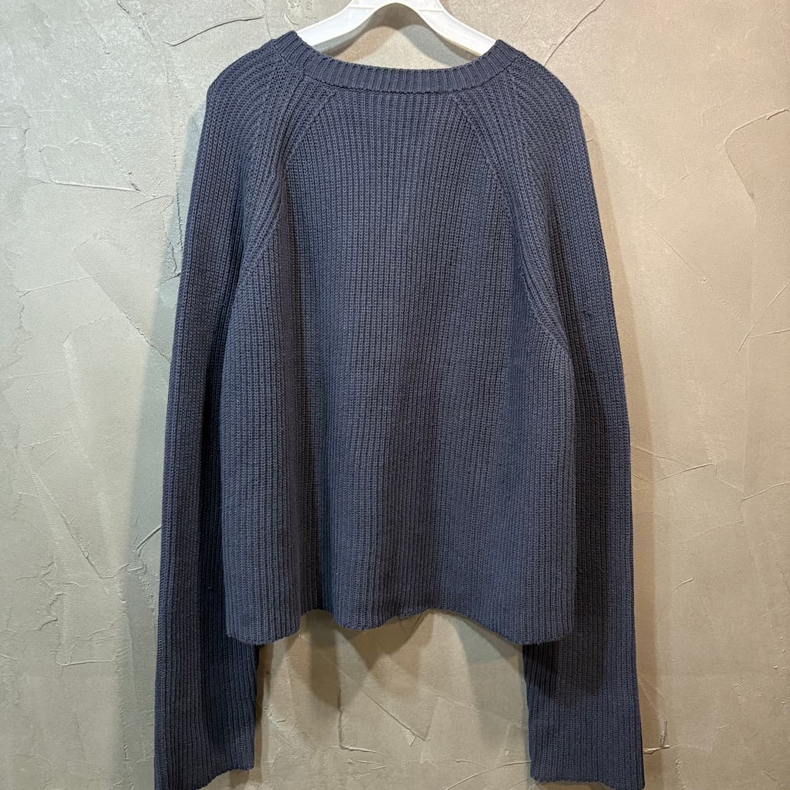 [L] OFF-WHITE 오프화이트 크롭 니트  상품이미지3