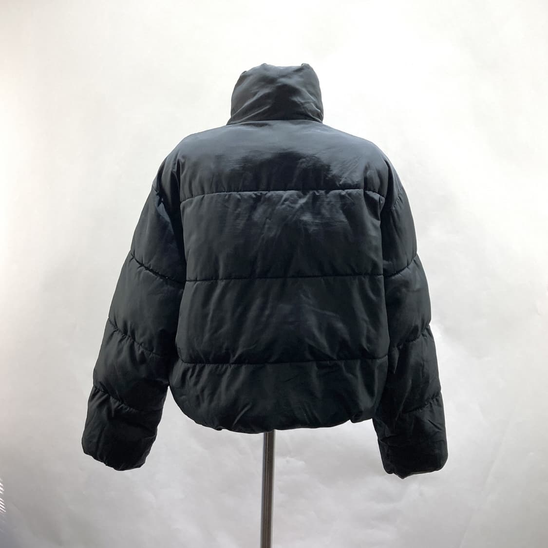 자라 여성숏패딩자켓 오버핏 블랙 S  상품이미지3