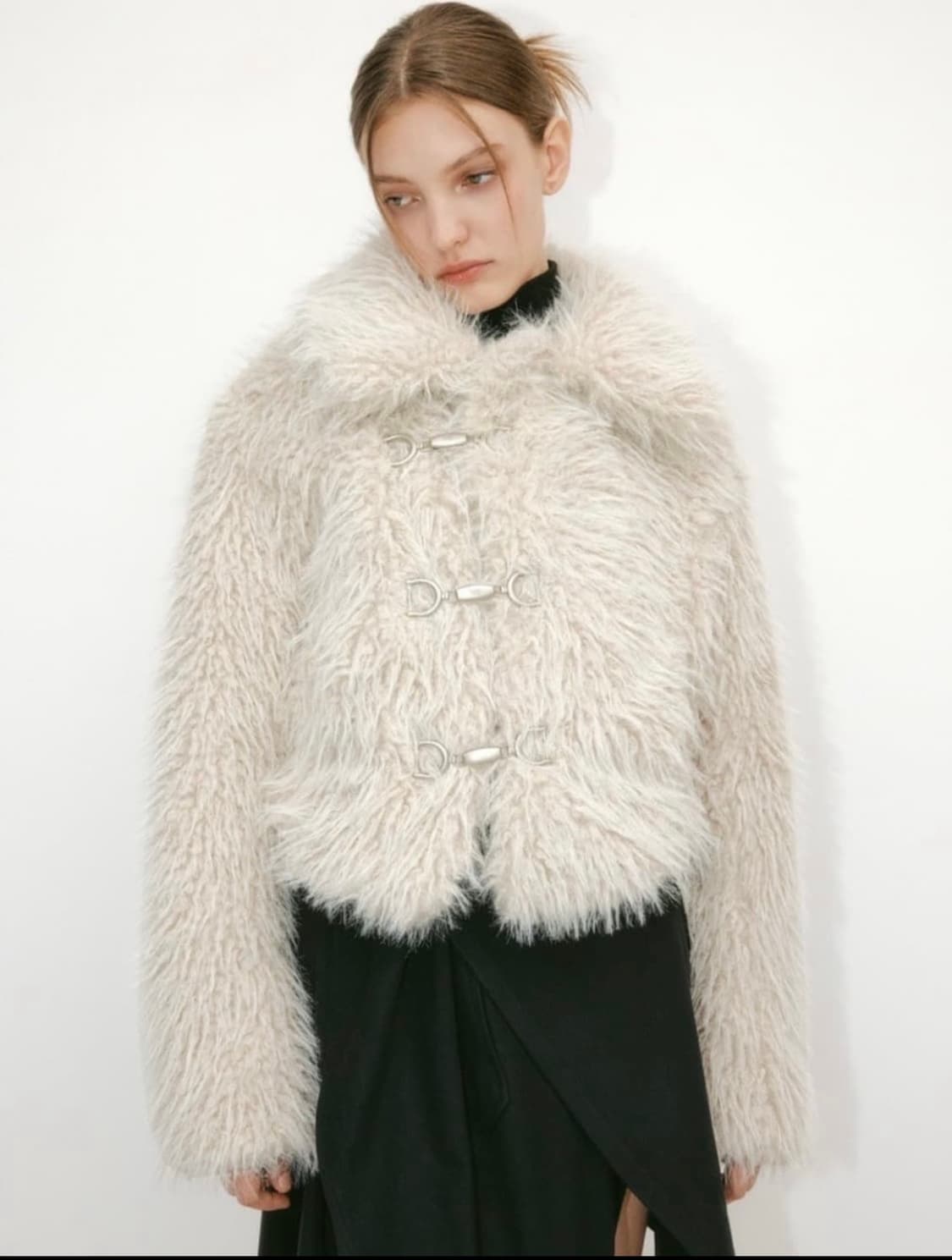 유즈 투웨이 퍼 자켓 아이보리 (옷 커버도 있음)  상품이미지1