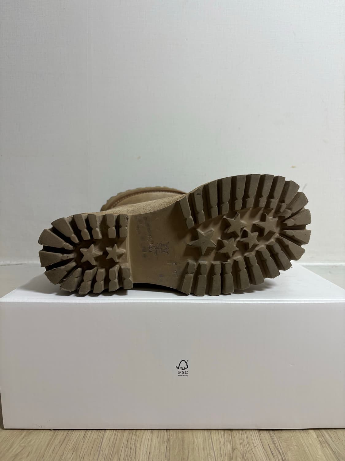 야세 YASE  6.5cm 1990 코만도솔 스웨이드 부츠 샌드 250 상품이미지5