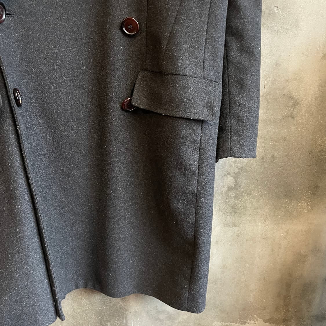 델라다 백 버튼 패널 코트 상품이미지7