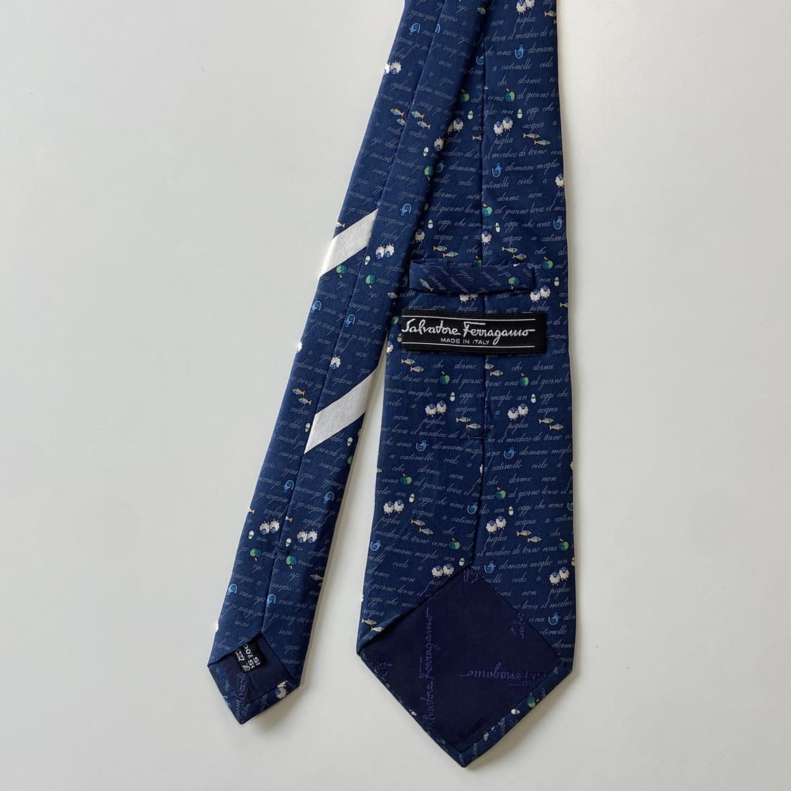 페레가모(Ferragamo) 명품 정품 넥타이  상품이미지2