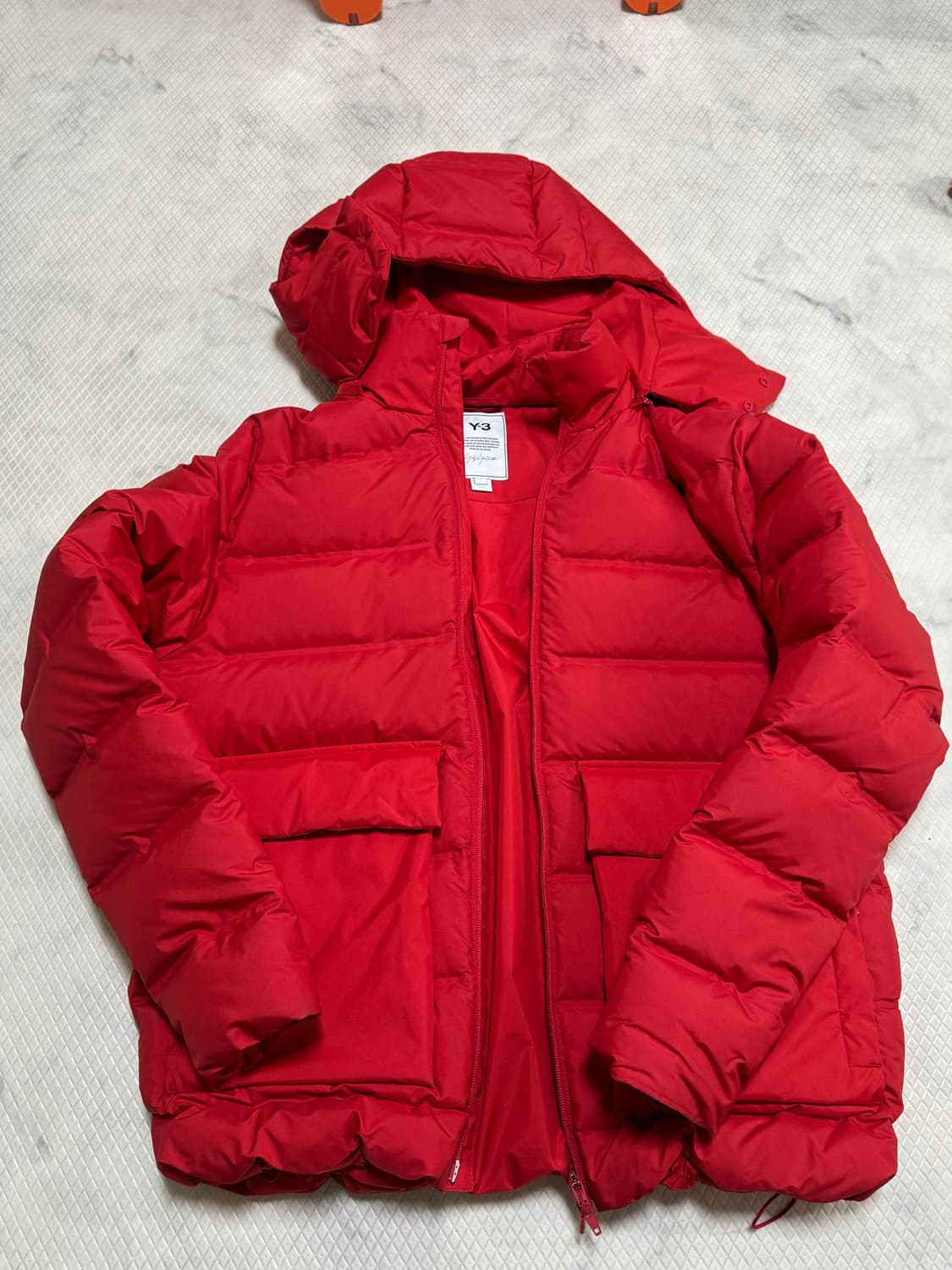 요지야마모토 아디다스 Y-3 클래식 퍼피 다운 재킷 스칼렛 레드 상품이미지5