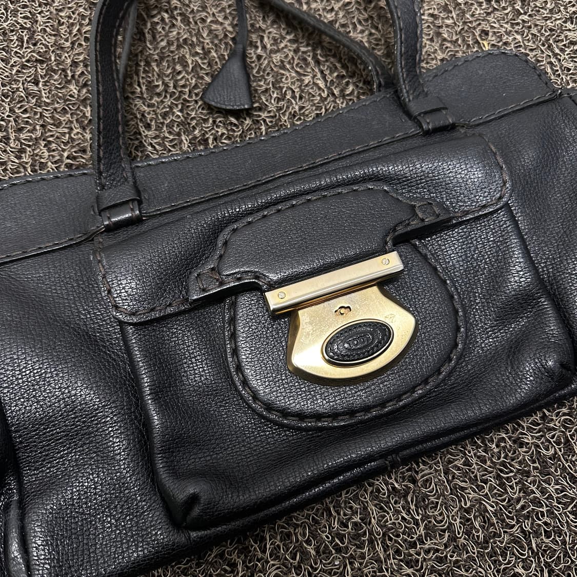 TODS 토즈 여성 가죽 가방 토트백 블랙 상품이미지3