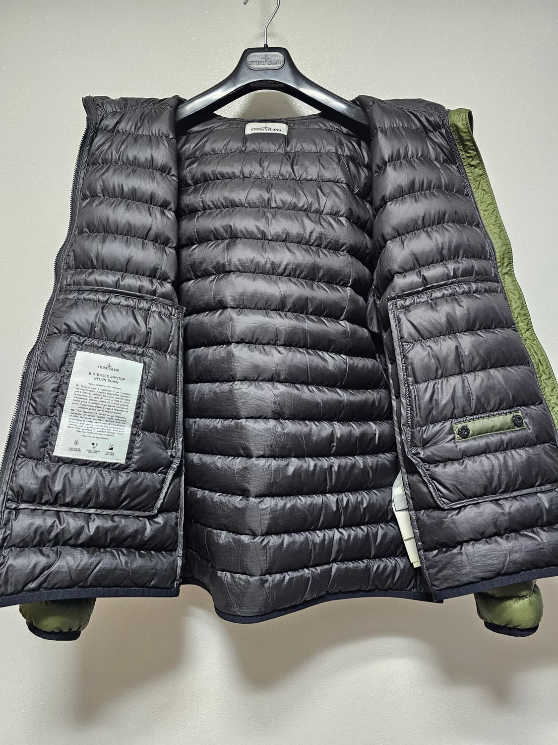 스톤아일랜드 바이오 립스탁 나일론 후드 경량 패딩 상품이미지6