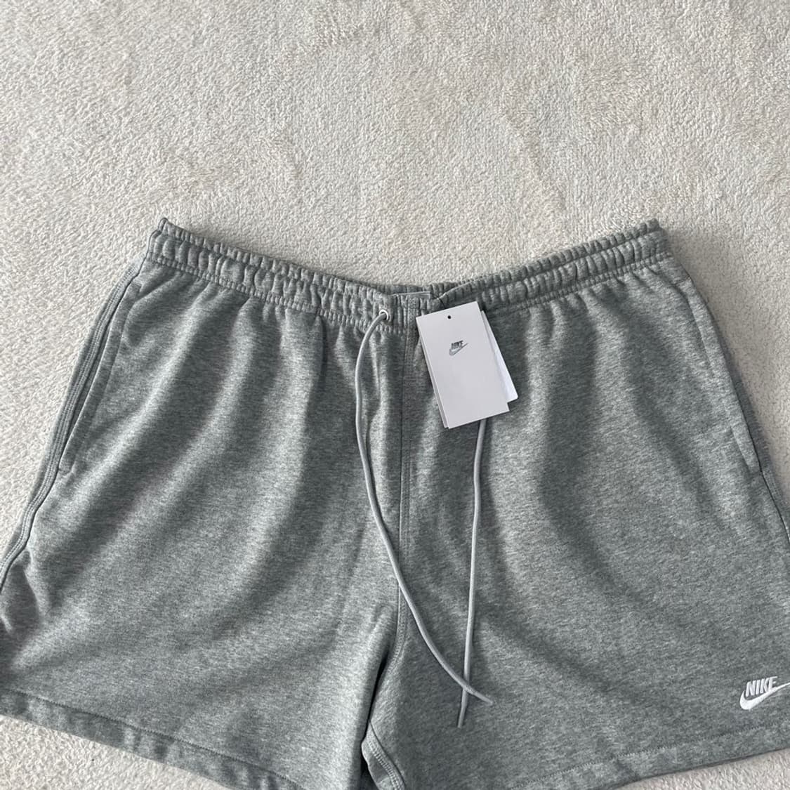 (새상품) XXL 나이키 프렌치테리 쇼츠 반바지 상품이미지4