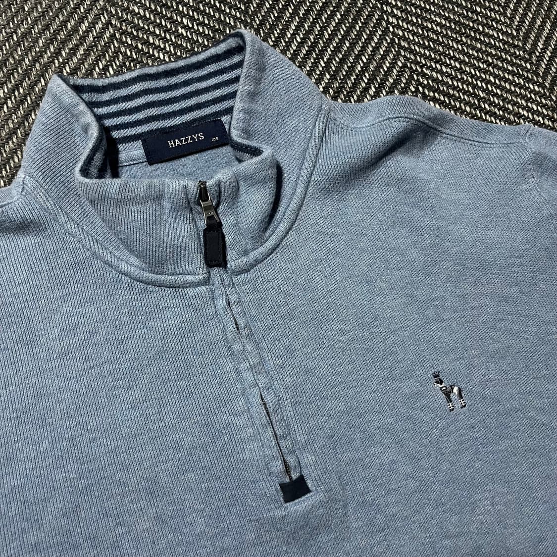 HAZZYS 해지스 반집업 니트 티셔츠 상품이미지3