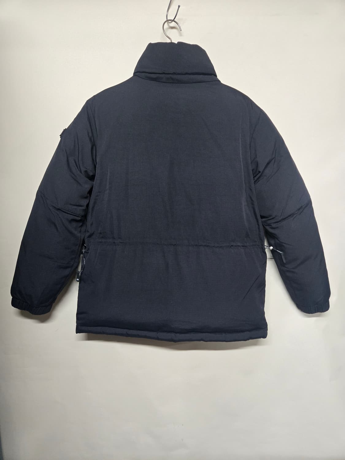 뉴발란스 리버시블  네이비 블랙  구스 숏 패딩 자켓 모자X 상품이미지5