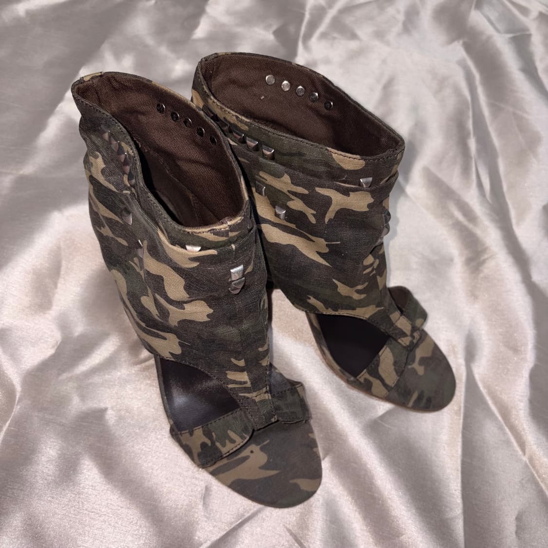 Ash camo pattern heels 상품이미지5