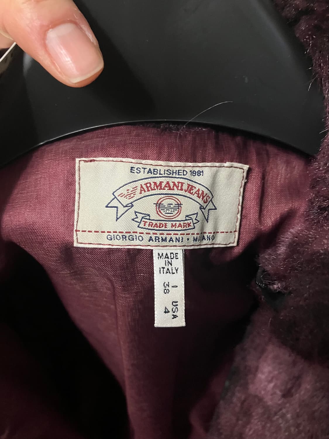 armani jeans burgundy fur jacket 상품이미지3