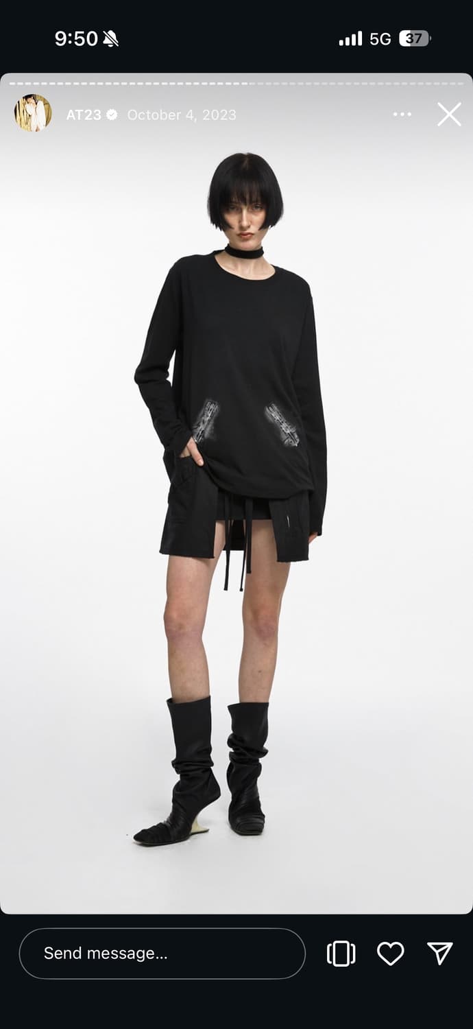 Nache back slit long sleeve / black 상품이미지1
