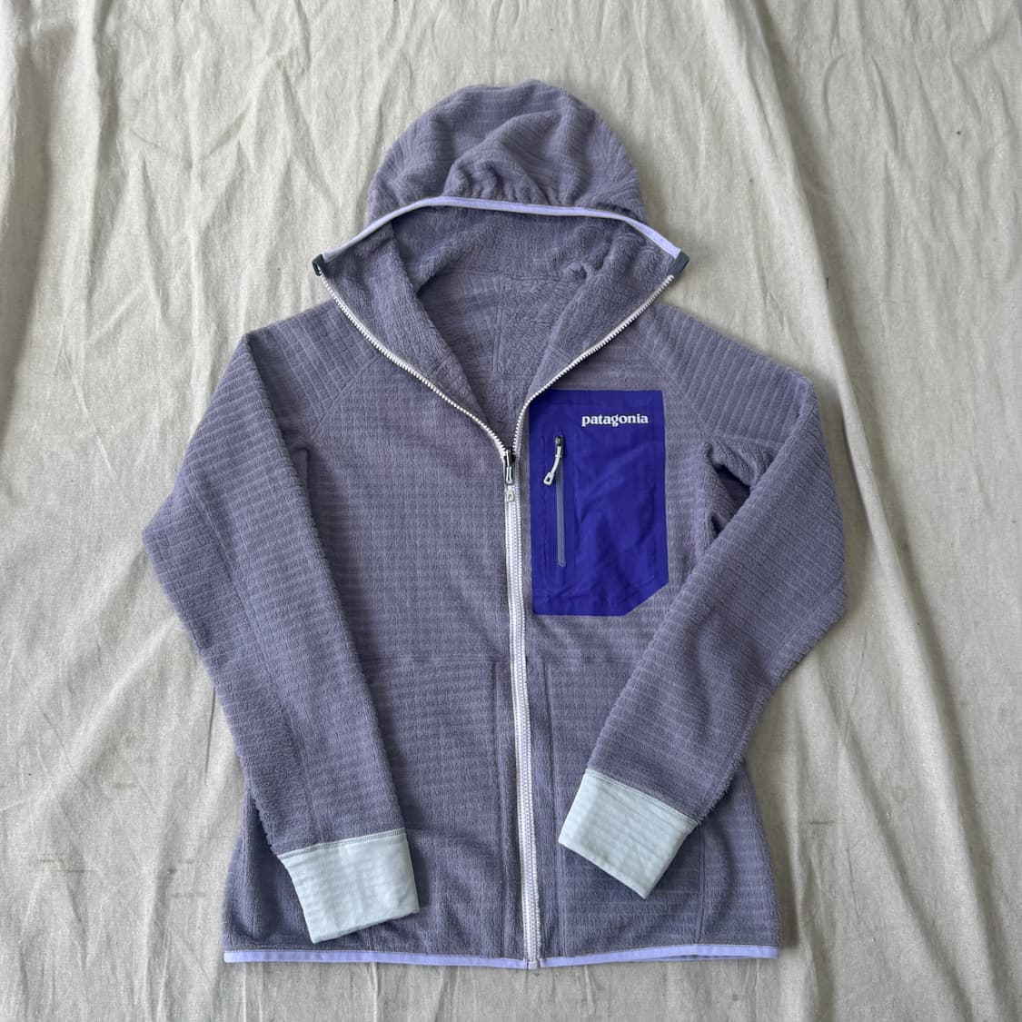 파타고니아 우먼 R3 리버시블 플리스 후드집업 S 상품이미지1