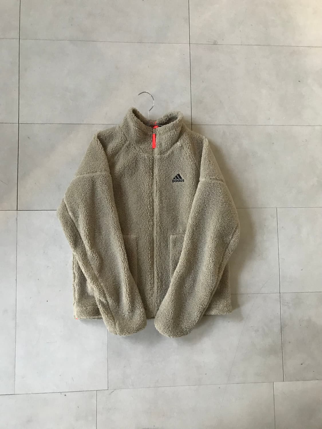 아디다스 베이지 후리스 상품이미지6