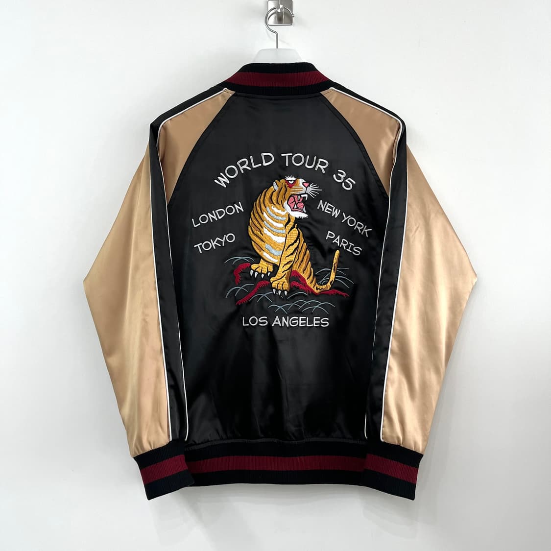 스투시 월드투어 35주년 스카쟌 자켓 상품이미지3