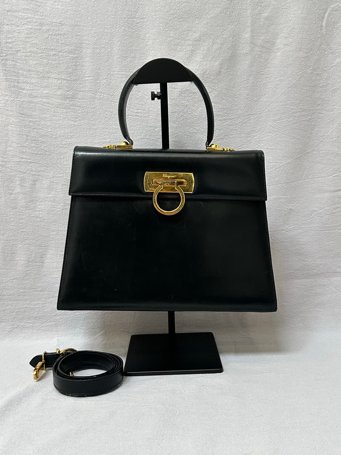 페라가모 켈리백 금장 간치니 토트백 탑핸들 크로스백 차정원백 김 상품이미지3