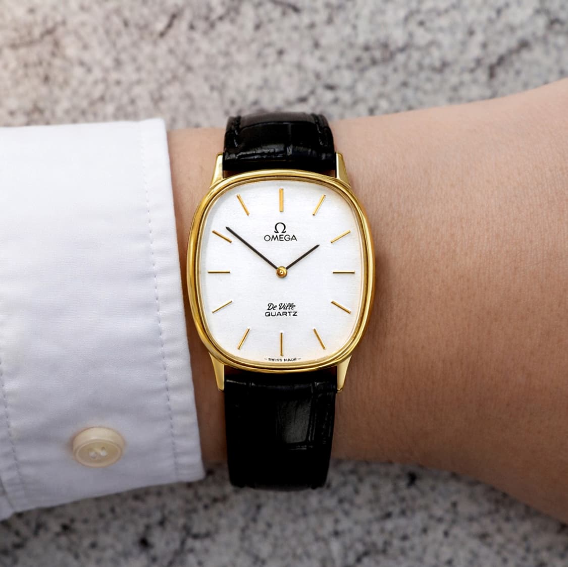 정품 오메가 엘립스 드빌 1365 쿼츠 화이트 금장 빈티지 시계 상품이미지3