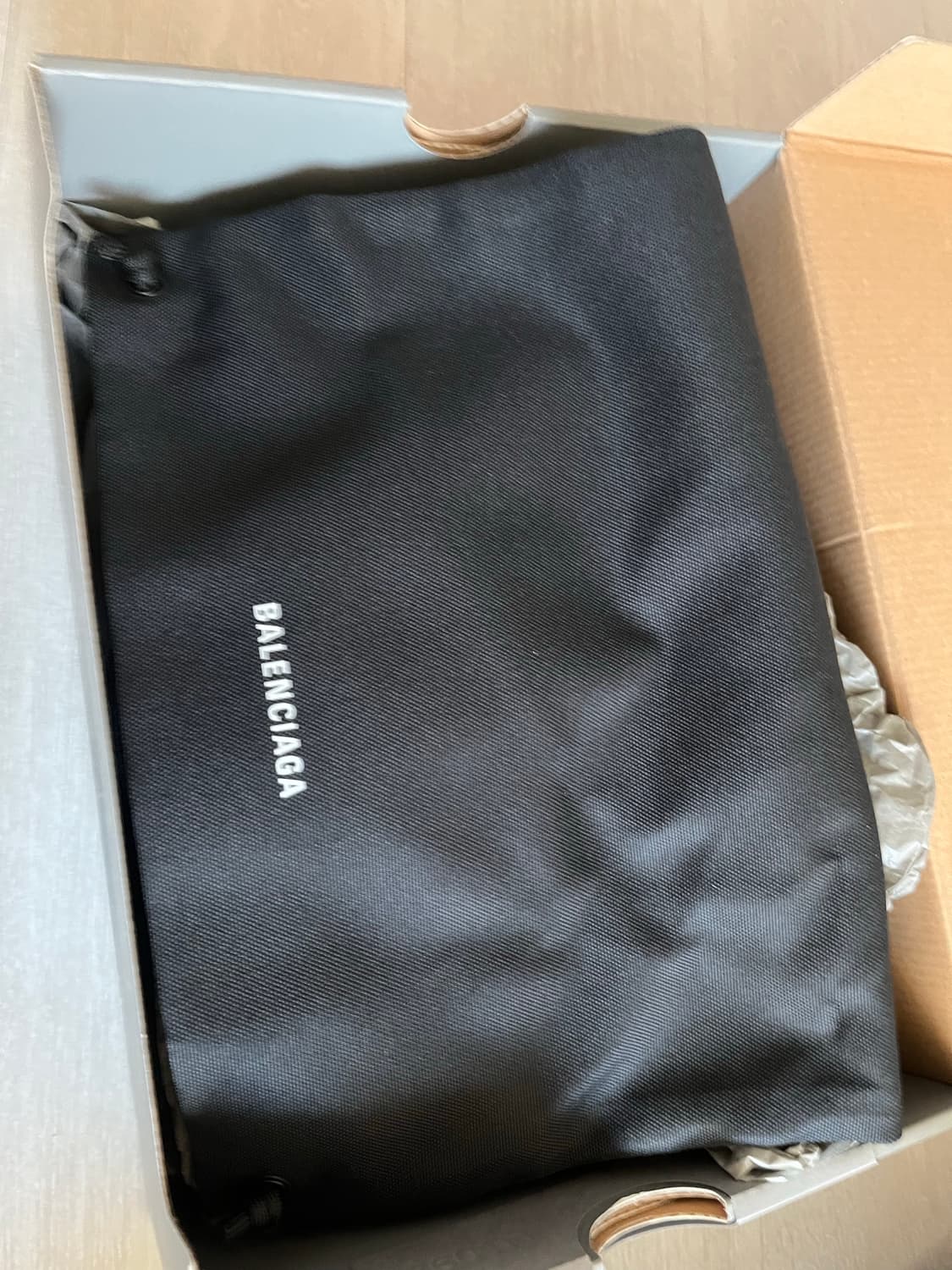 발렌시아가 TYREX /더스트백,박스포함 상품이미지2