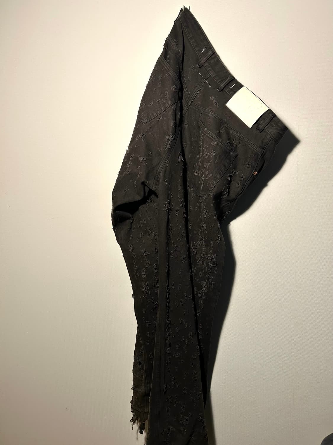 [32] MM6 마르지엘라 디스트로이드 데님 팬츠 상품이미지4