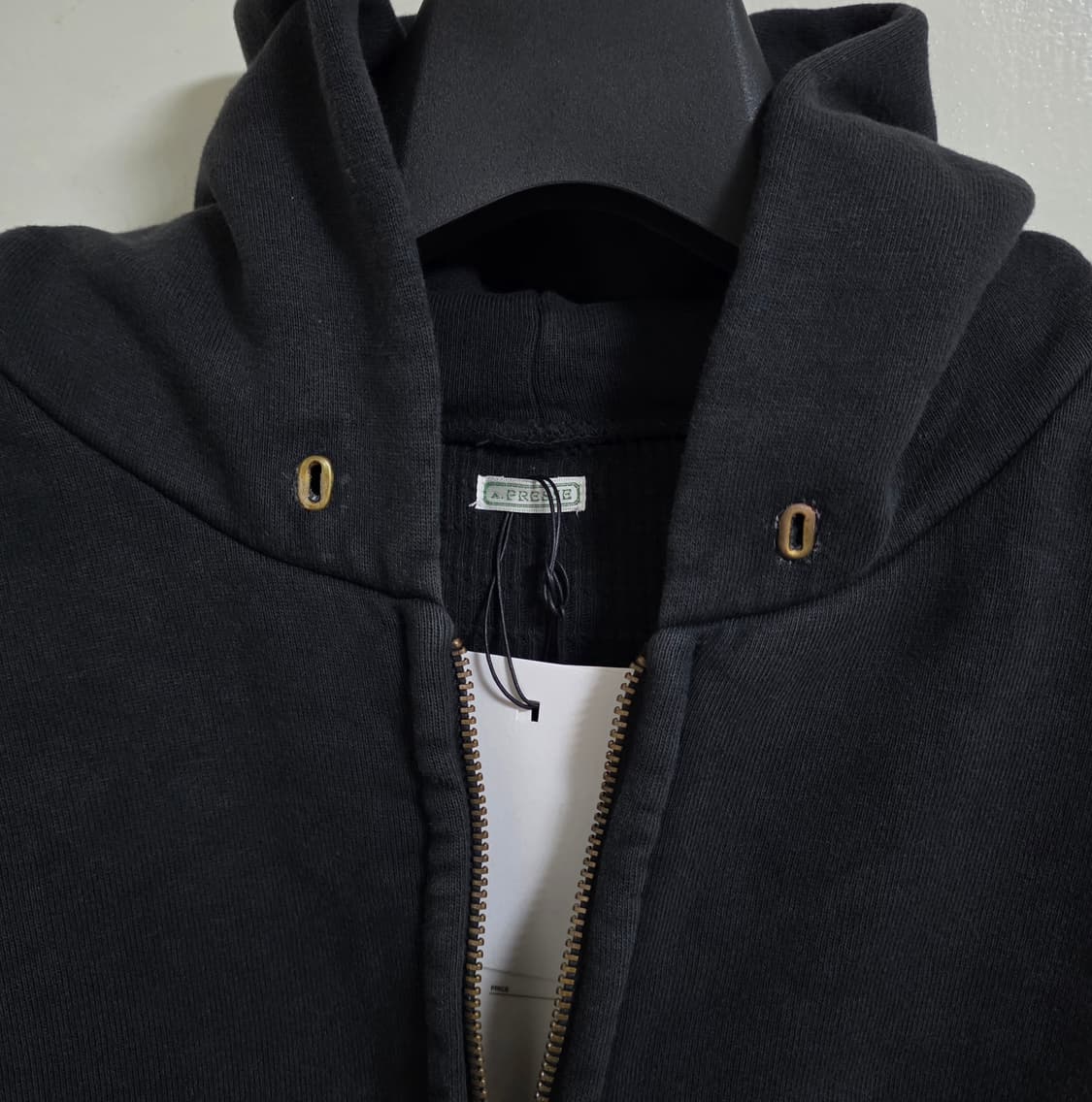 A.PRESSE 25AW 블랙 데미지 후드집업 5size 상품이미지5