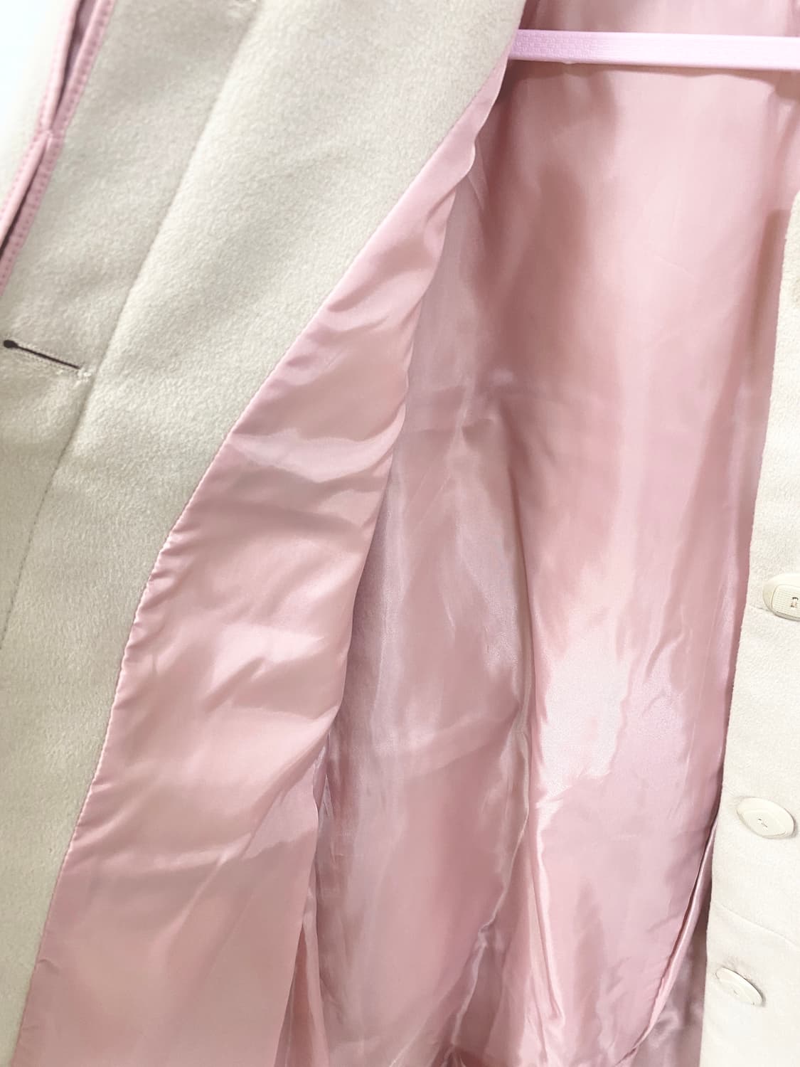 로걀 히메갸루 코리락쿠마 큐빅 베이지 핑크 코트 상품이미지8