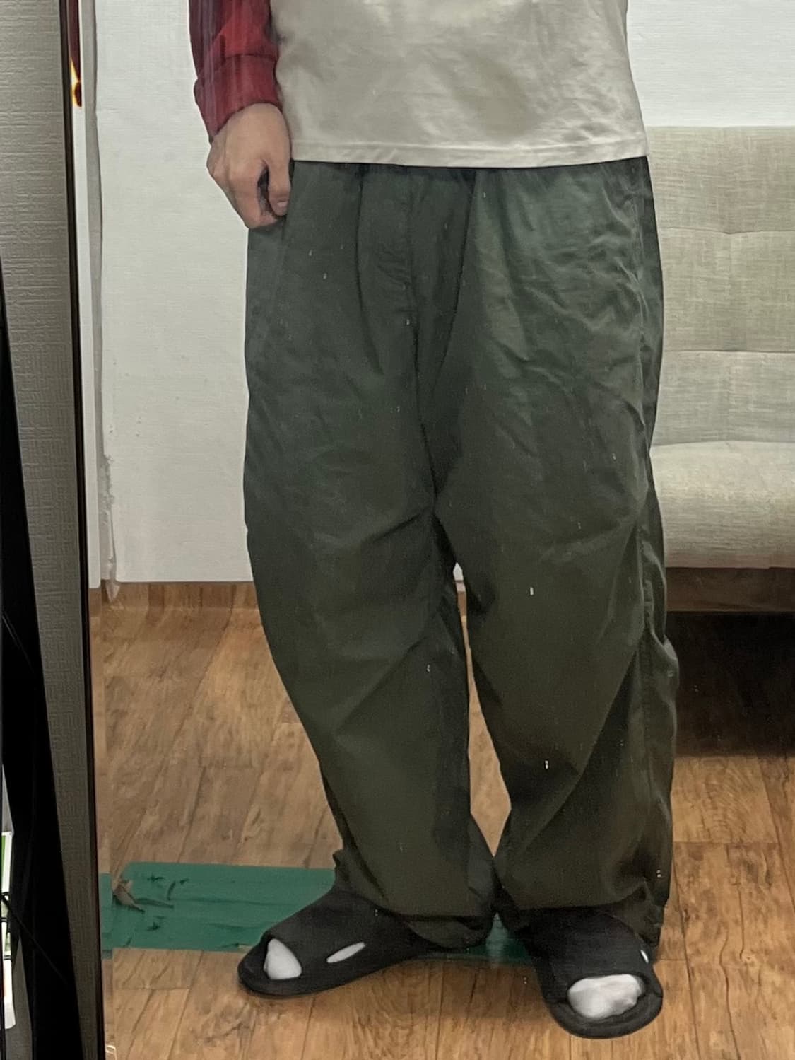 새상품) 유니클로c 와이드 파라슈트 팬츠 카키 상품이미지2