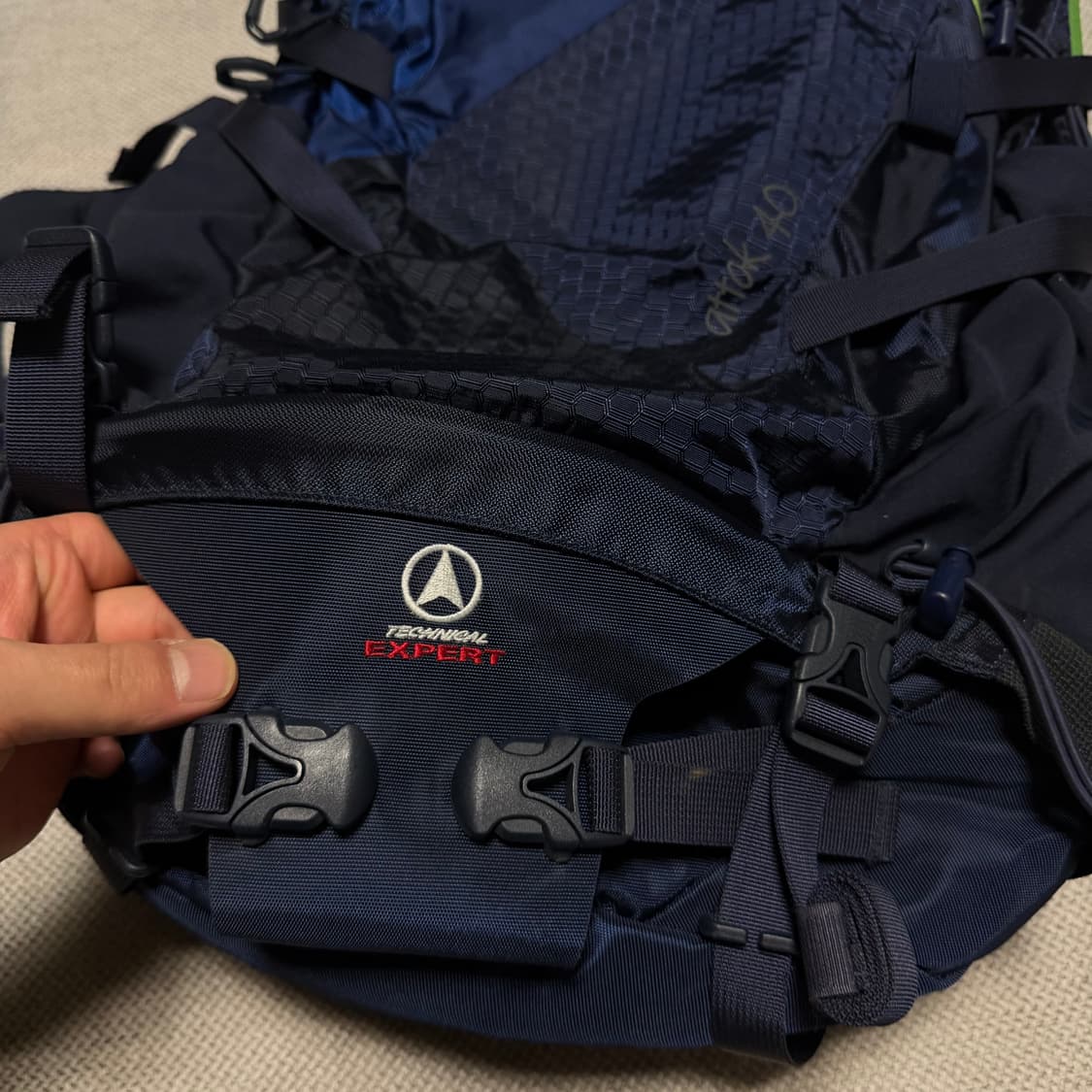 코오롱스포츠 ATTACK 40 등산 백팩 상품이미지2