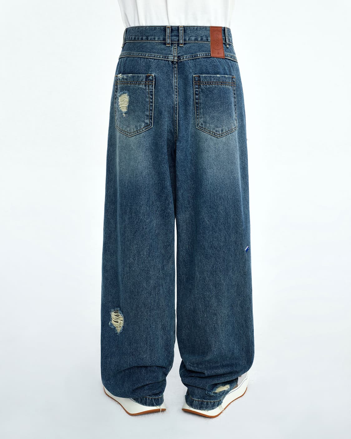 아더에러 Bart jeans 바트진 A4 사이즈 판매합니다 상품이미지2