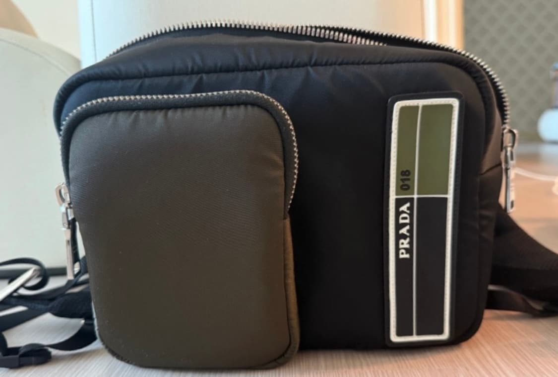 PRADA  테크니컬 나일론 포켓 백팩 상품이미지1