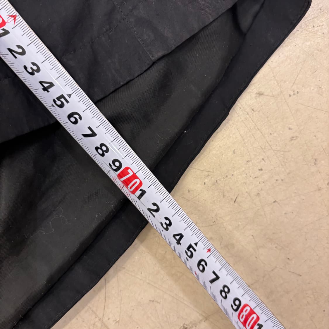 아디다스 스몰로고 후드 바람막이 상품이미지4