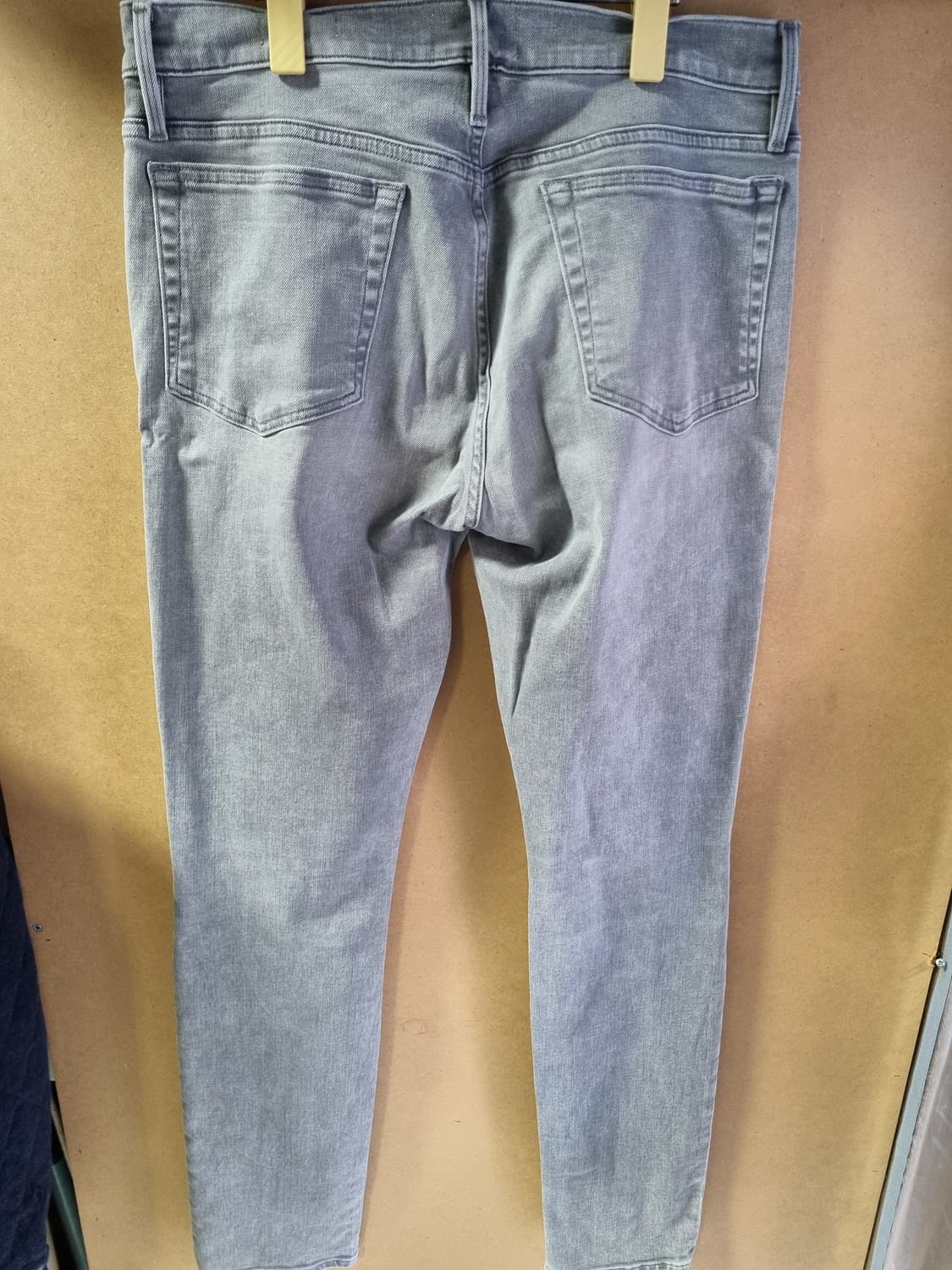 프레임 남성 청바지  상품이미지2