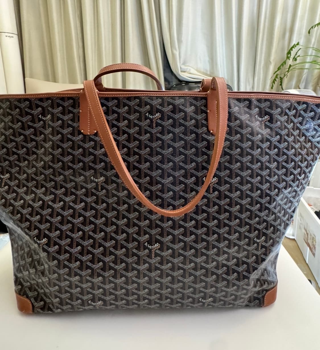 고야드 goyard  아르투아 지엠  블랙 앤 내츄럴  상품이미지8
