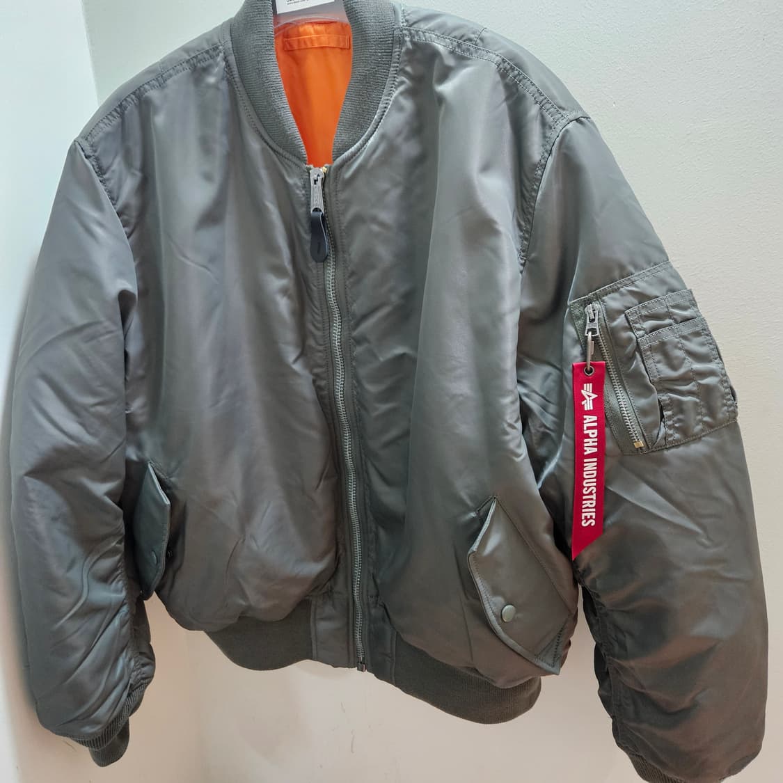 알파인더스트리 필드그레이 판매건 상품이미지1