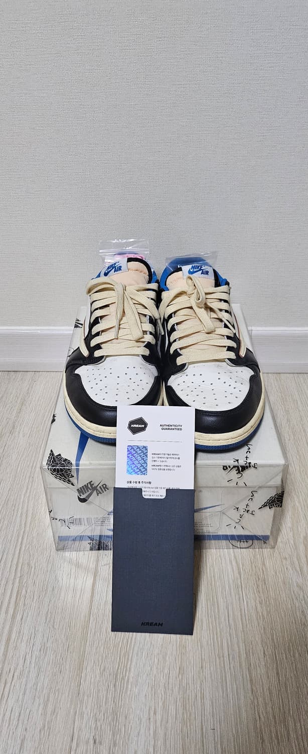 나이키 트래비스 스캇 프라그먼트 상품이미지1