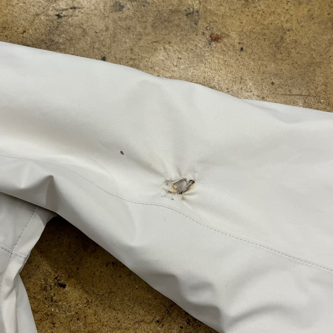 [정품/2XL] 내셔널지오그래픽 후드 바람막이 아이보리 b8 상품이미지7