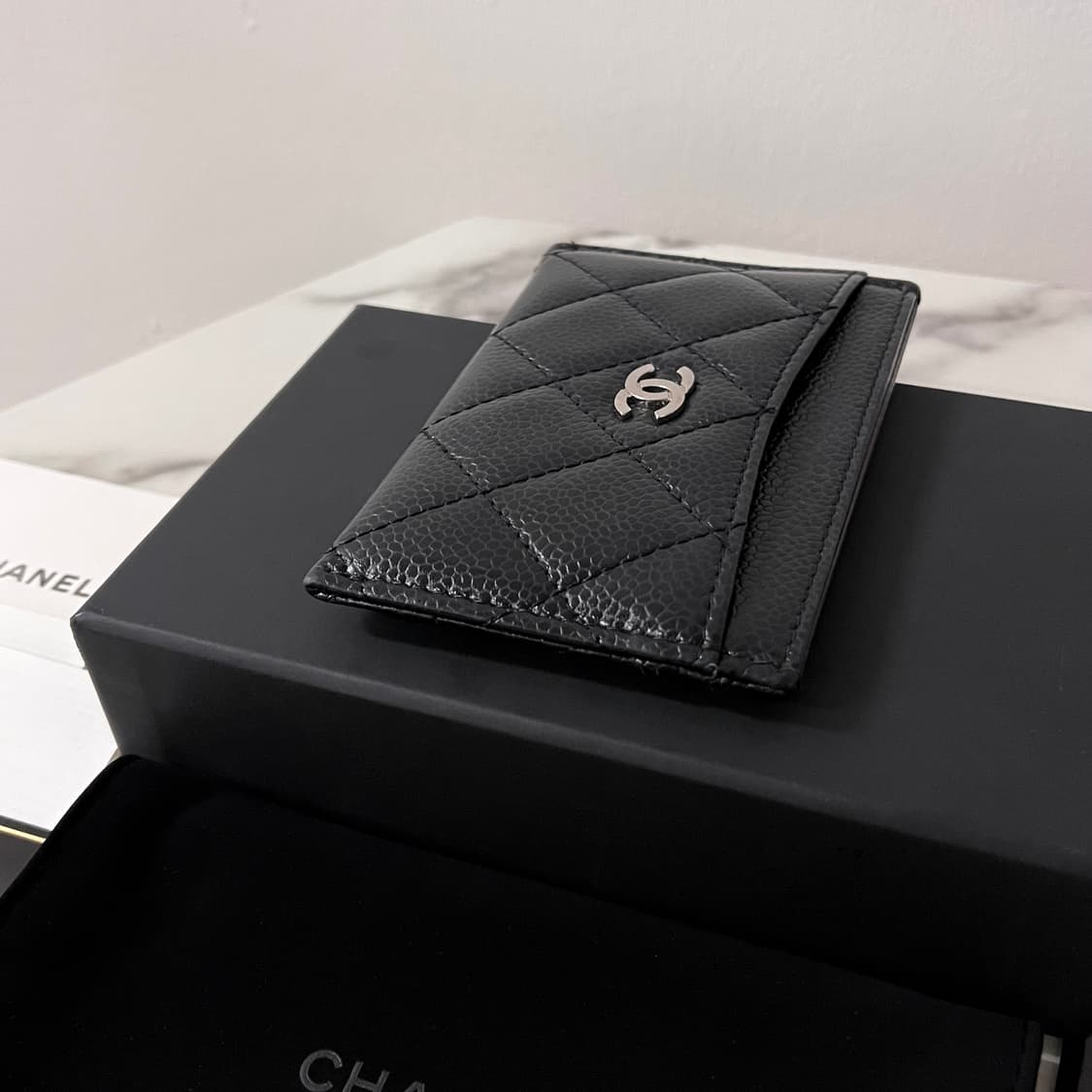[S급/정품] 샤넬 클래식 그레인드 실버 메탈 로고 카드지갑 상품이미지7