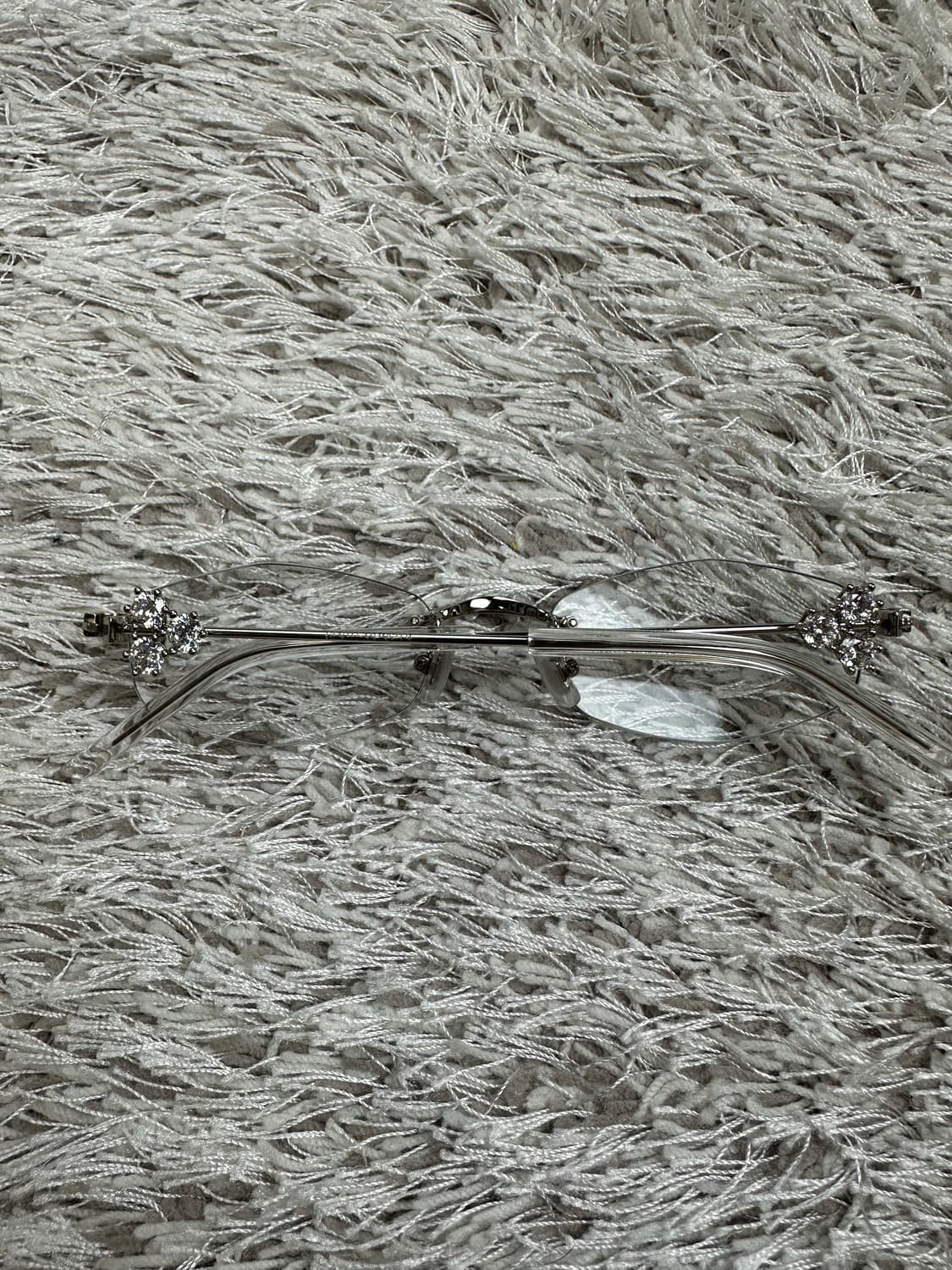 [OS] 정품 젠틀몬스터 쥬얼리 글리츠 02 실버 클리어 상품이미지4